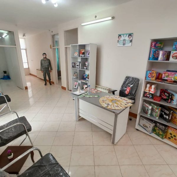 راهروی طبقه دوم