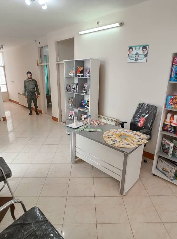 راهروی طبقه دوم